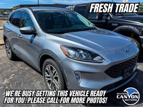 Used 2021 Ford Escape SEL w/ Class II Trailer Tow Package AWD/4WD image 5