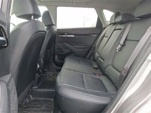 Used 2021 Kia Seltos EX image 10