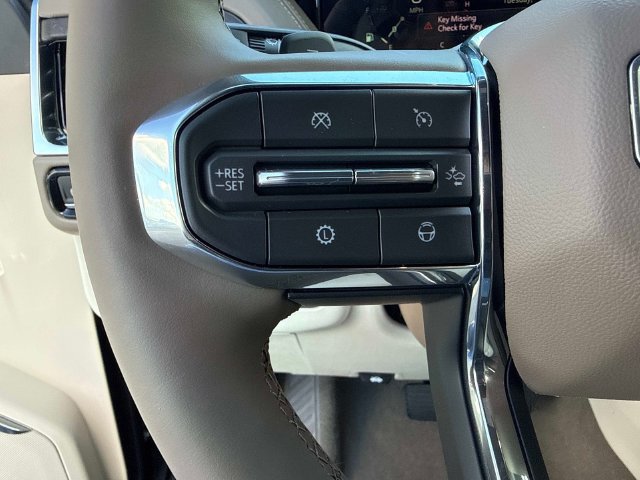 New 2026 GMC Yukon Denali w/ Advanced Technology Package AWD/4WD image 32
