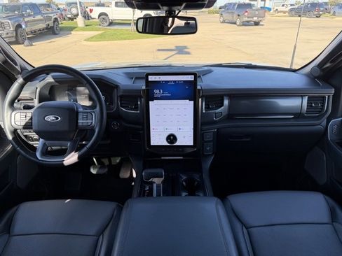 Used 2023 Ford F150 Lightning Lariat image 21