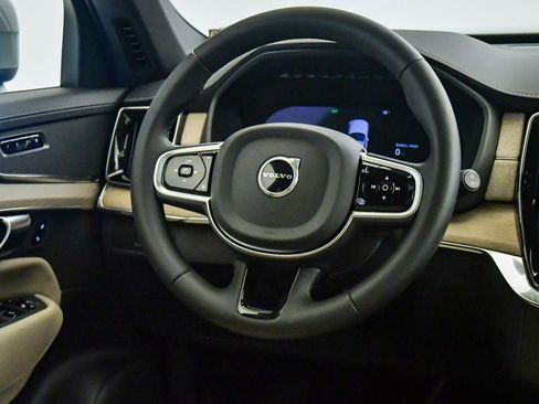 New 2026 Volvo XC90 T8 Plus w/ Protection Package AWD/4WD image 13