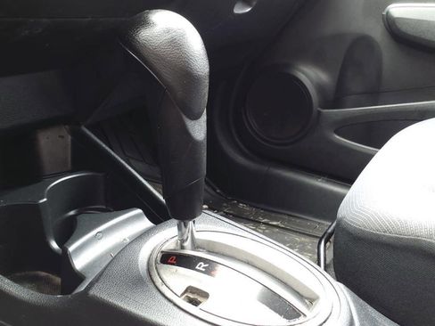 Used 2010 Honda Fit Sport image 20