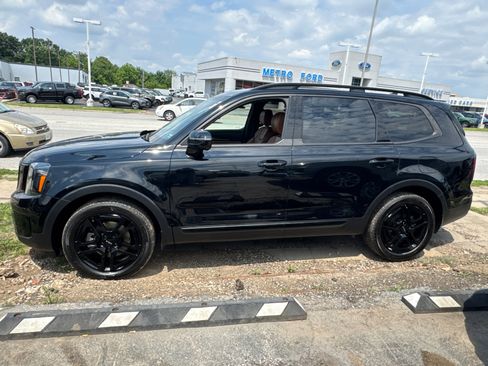 Used 2024 Kia Telluride SX Prestige X-Line AWD/4WD image 3