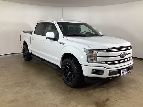 Used 2018 Ford F150 Lariat w/ Equipment Group 502A Luxury AWD/4WD image 3