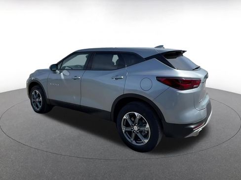 Used 2025 Chevrolet Blazer LT FWD image 10