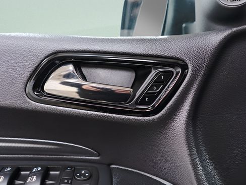 Used 2025 Dodge Durango R/T AWD/4WD image 27