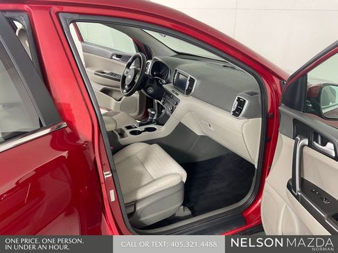 Used 2018 Kia Sportage LX w/ LX Popular Package AWD/4WD image 15