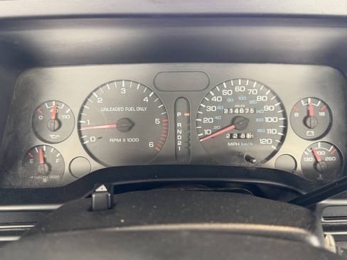 Used 1994 Dodge Ram 1500 Truck 4x4 Regular Cab image 10