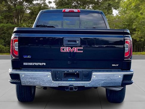 Used 2018 GMC Sierra 1500 SLT image 4