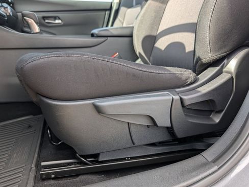 Used 2025 Nissan Sentra SV w/ All-Weather Package FWD image 21