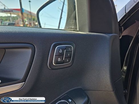Used 2024 Ford Escape Platinum AWD/4WD image 34