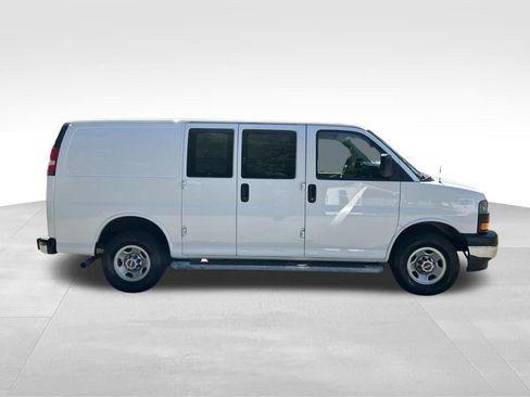 Used 2024 GMC Savana 2500 w/ Driver Convenience Package RWD image 7