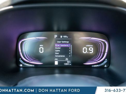 Used 2025 Kia Soul LX FWD image 8