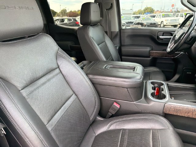 Used 2019 GMC Sierra 1500 Denali w/ Denali Ultimate Package AWD/4WD image 25
