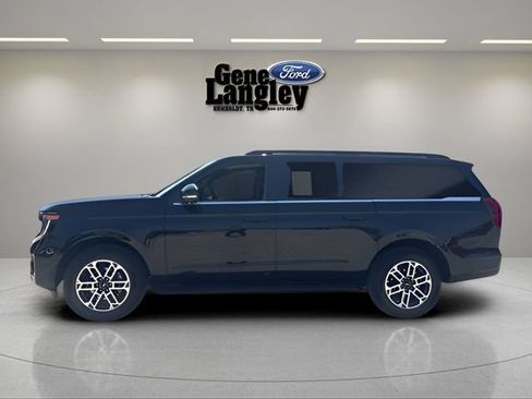 Used 2025 Ford Expedition Max Active AWD/4WD image 2