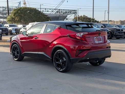 Certified 2022 Toyota C-HR Nightshade FWD image 9