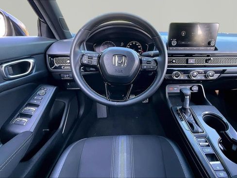 Certified 2025 Honda Civic Sport image 8