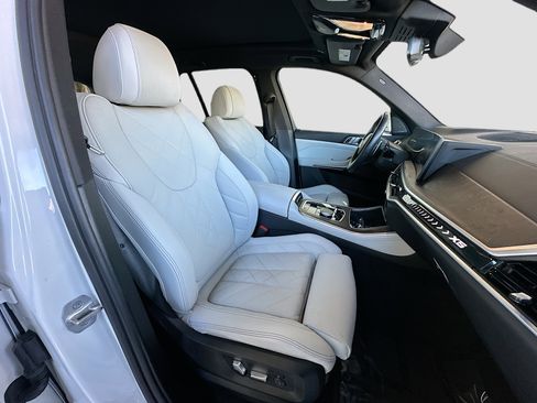 Certified 2024 BMW X5 sDrive40i w/ M Sport Package image 30