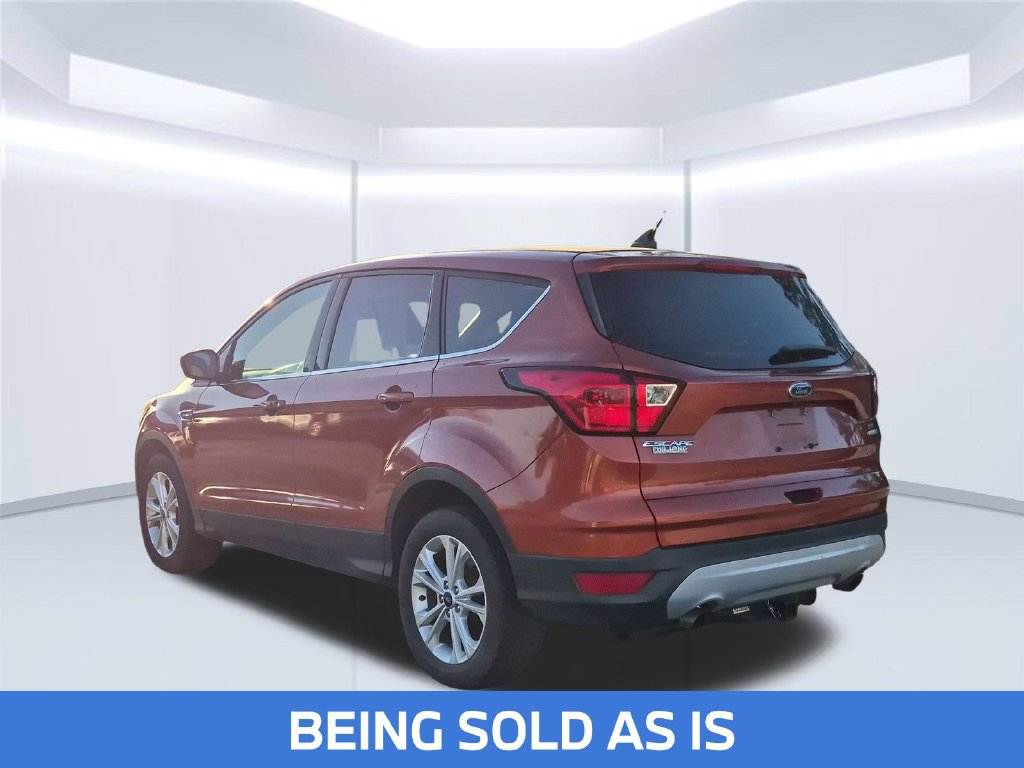 Used 2019 Ford Escape SE AWD/4WD image 2