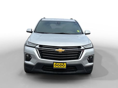 Used 2022 Chevrolet Traverse LT image 8