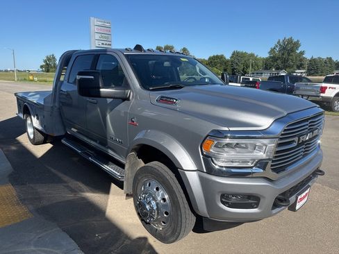 Used 2023 RAM 4500 Laramie image 4