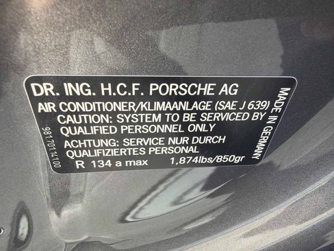 Used 2015 Porsche Cayman RWD image 18