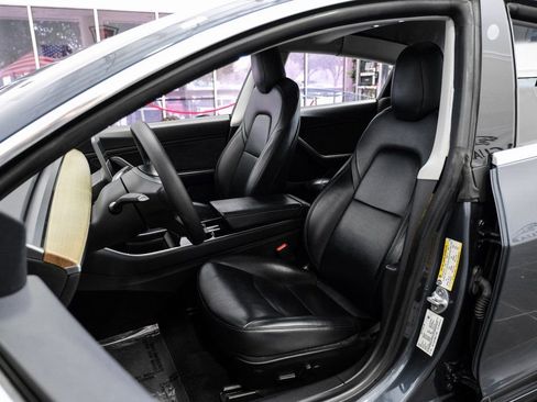 Used 2020 Tesla Model 3 Long Range image 31