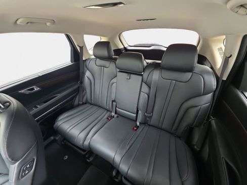 Used 2024 Genesis GV80 2.5T AWD/4WD image 19