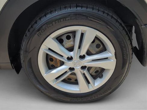Used 2020 Nissan Kicks S FWD image 26