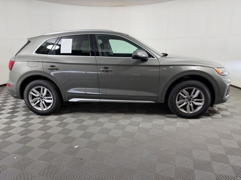 Certified 2023 Audi Q5 2.0T Premium w/ Convenience Package AWD/4WD image 8