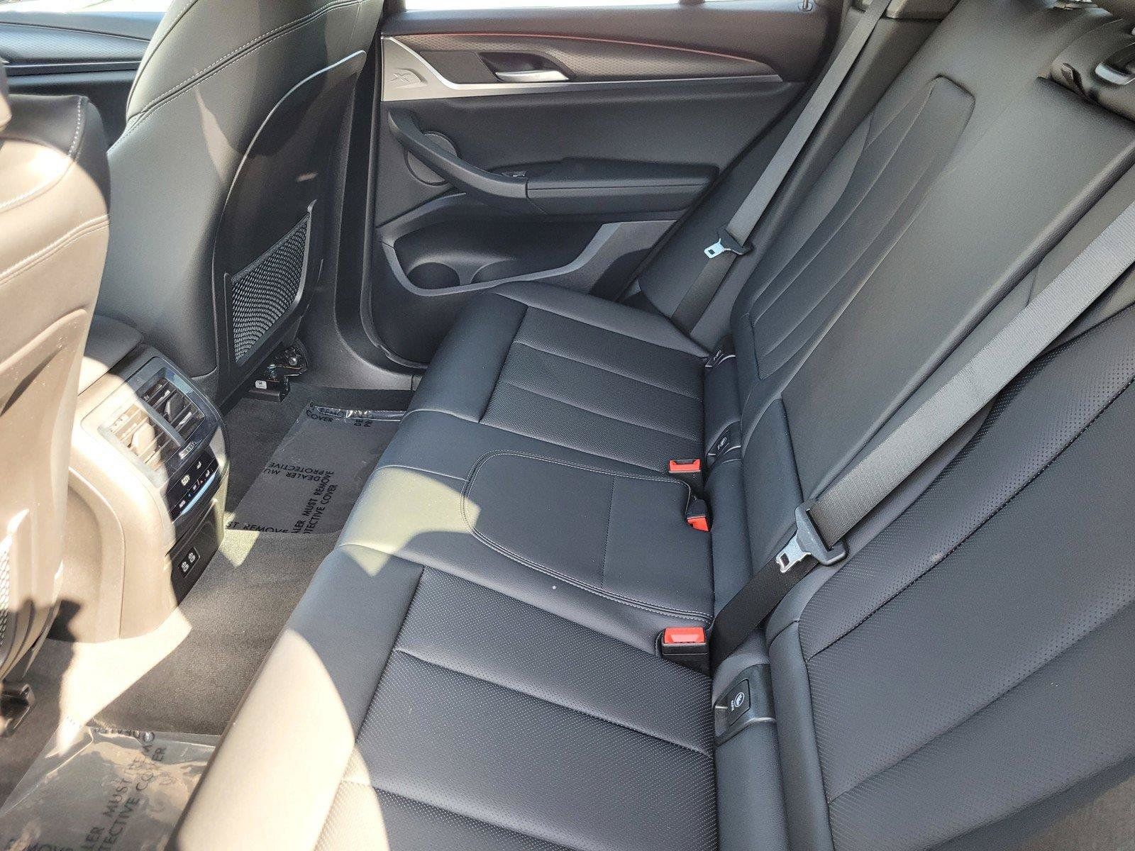 Used 2024 BMW X3 xDrive30i w/ Premium Package AWD/4WD image 16