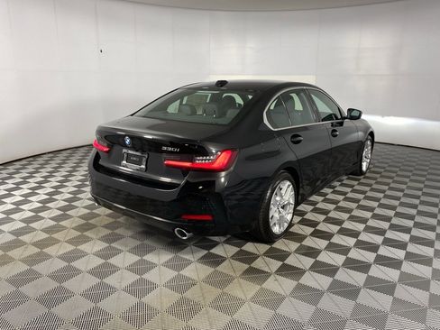 New 2025 BMW 330i xDrive Sedan w/ Convenience Package image 31