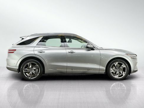 Used 2023 Genesis Electrified GV70 AWD/4WD image 6