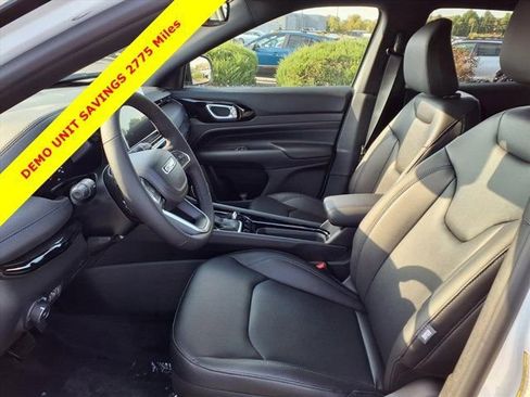 New 2026 Jeep Compass Limited image 14