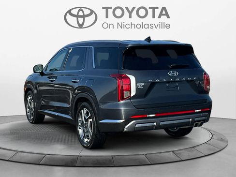 Used 2024 Hyundai Palisade Limited image 4