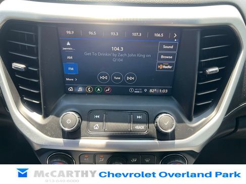 Used 2021 GMC Acadia SLT w/ Preferred Package AWD/4WD image 15
