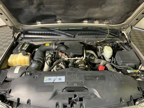 Used 2007 GMC Sierra 2500 SLE w/ Heavy-Duty Power Package AWD/4WD image 50