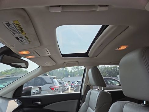 Used 2016 Honda CR-V Touring image 13
