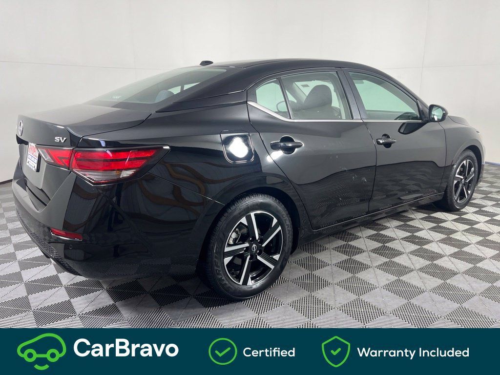 Used 2024 Nissan Sentra SV FWD image 4