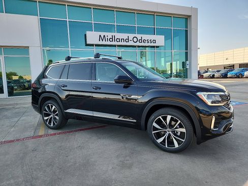 New 2026 Volkswagen Atlas SEL Premium R-Line image 8