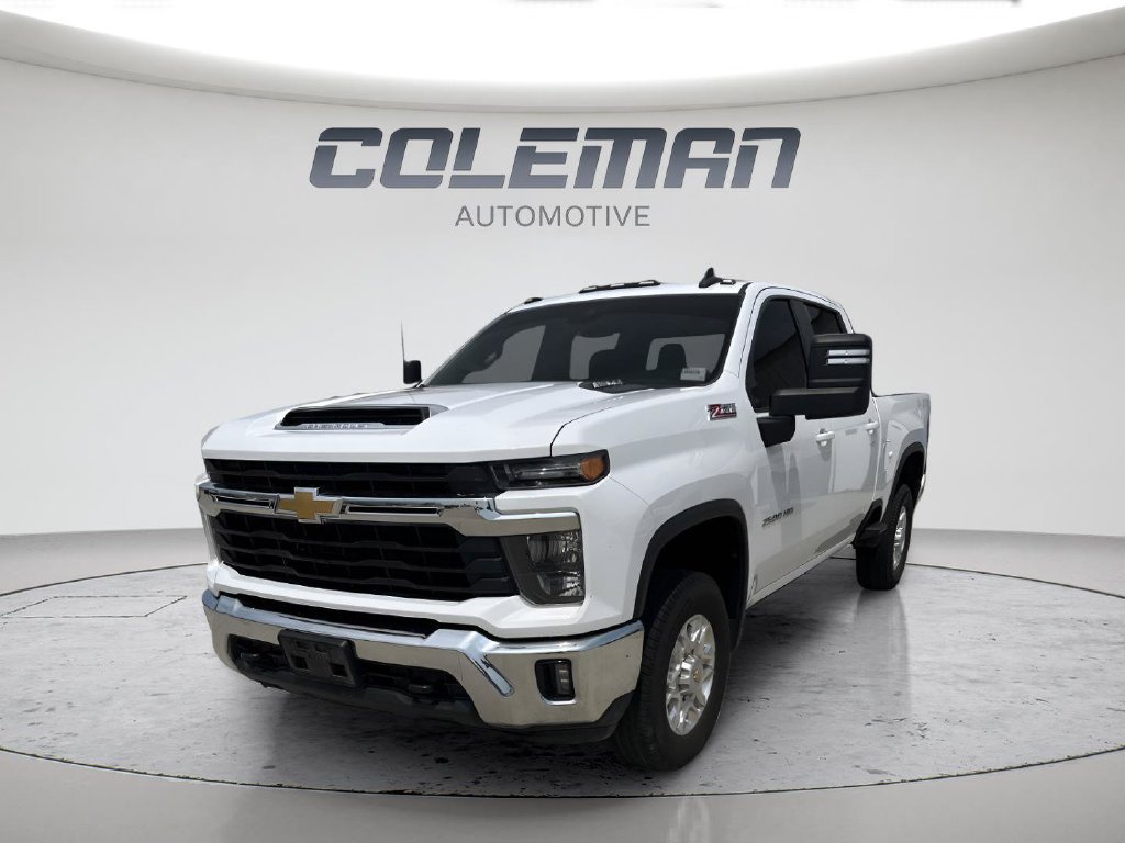 Used 2024 Chevrolet Silverado 2500 LT AWD/4WD image 1
