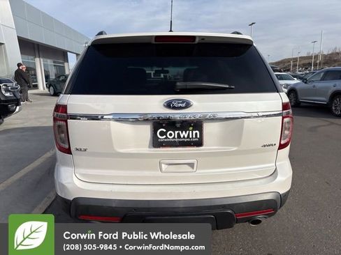 Used 2013 Ford Explorer XLT image 7