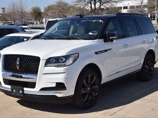 Used 2023 Lincoln Navigator Black Label video 1