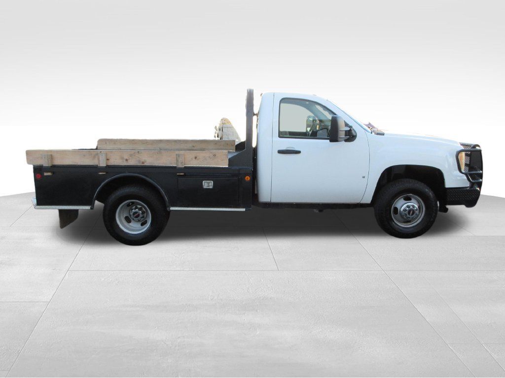 Used 2007 GMC Sierra 3500 SLE AWD/4WD image 6