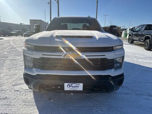 Used 2025 Chevrolet Silverado 2500 Custom w/ Custom Value Package image 4