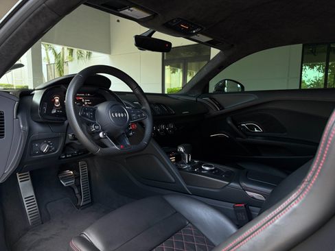 Used 2017 Audi R8 V10 plus AWD/4WD image 27
