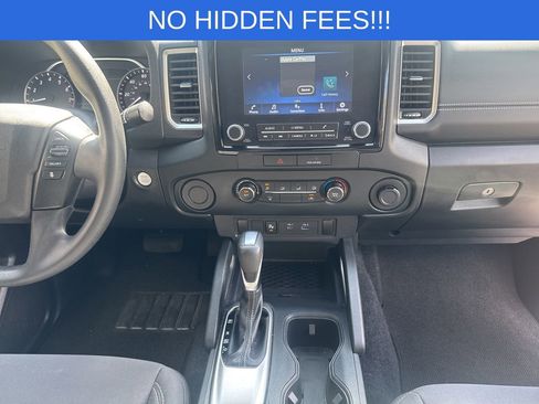 Used 2022 Nissan Frontier SV w/ Technology Package image 16