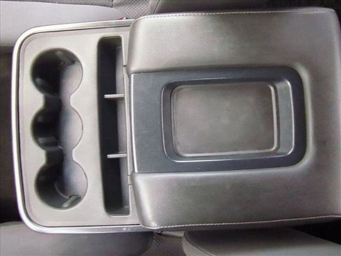 Used 2018 Chevrolet Silverado 1500 LT w/ All Star Edition image 14