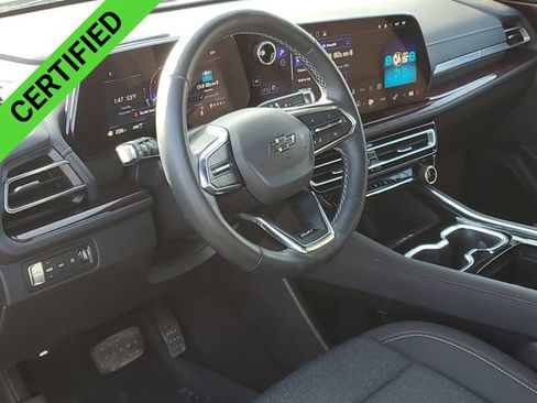 Certified 2024 Chevrolet Traverse Z71 image 11