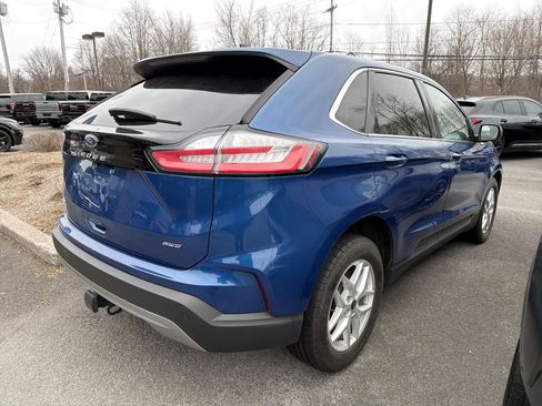 Used 2022 Ford Edge SEL w/ Convenience Package image 7